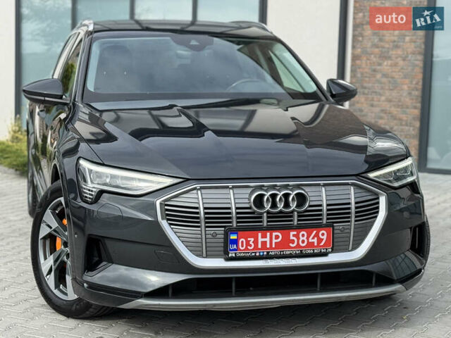 Ауди E-Tron 2020 в Тернополе на Automoto.ua Серый Ауди E-Tron, объемом двигателя 0 л и пробегом 126 тыс. км за 23900 $, фото 13 на Automoto.ua
