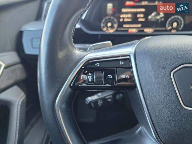 Сірий Ауді E-Tron, об'ємом двигуна 0 л та пробігом 67 тис. км за 37999 $, фото 74 на Automoto.ua