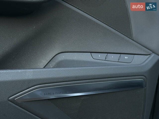 Ауді E-Tron 2020 у Львові на Automoto.ua Сірий Ауді E-Tron, об'ємом двигуна 0 л та пробігом 81 тис. км за 34920 $, фото 25 на Automoto.ua