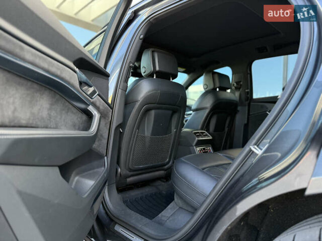 Серый Ауди E-Tron, объемом двигателя 0 л и пробегом 41 тыс. км за 44990 $, фото 38 на Automoto.ua