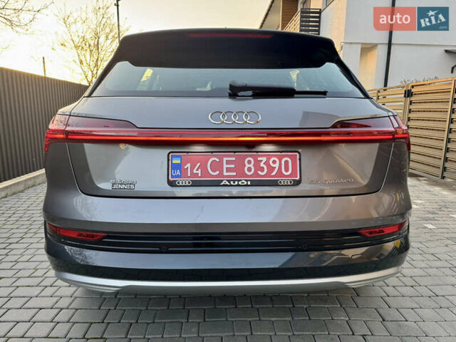 Сірий Ауді E-Tron, об'ємом двигуна 0 л та пробігом 143 тис. км за 27900 $, фото 31 на Automoto.ua