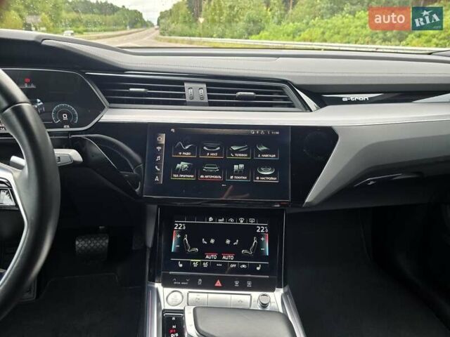 Серый Ауди E-Tron, объемом двигателя 0 л и пробегом 71 тыс. км за 33999 $, фото 75 на Automoto.ua