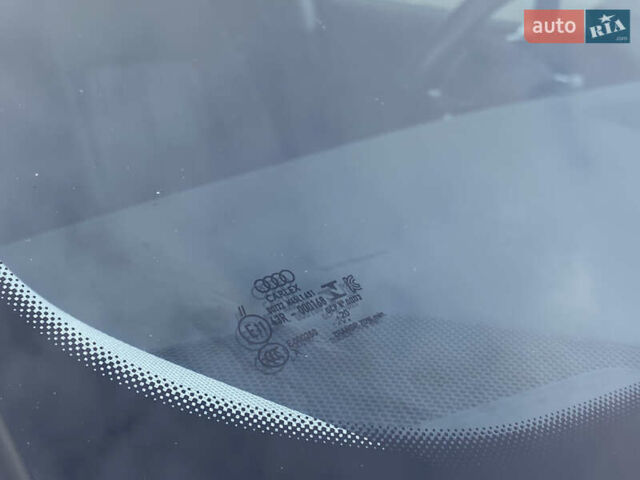 Ауди E-Tron 2020 в Луцке на Automoto.ua Серый Ауди E-Tron, объемом двигателя 0 л и пробегом 128 тыс. км за 25000 $, фото 91 на Automoto.ua