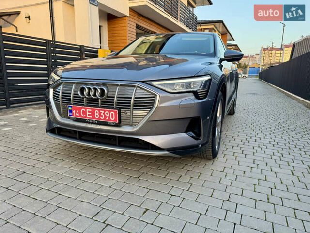 Сірий Ауді E-Tron, об'ємом двигуна 0 л та пробігом 143 тис. км за 27900 $, фото 26 на Automoto.ua