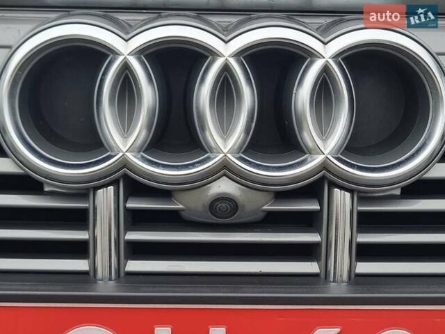 Серый Ауди E-Tron, объемом двигателя 0 л и пробегом 120 тыс. км за 29900 $, фото 11 на Automoto.ua