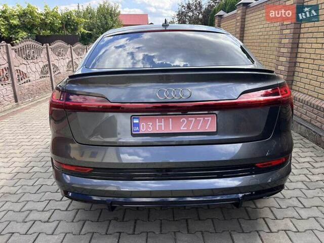 Серый Ауди E-Tron, объемом двигателя 0 л и пробегом 54 тыс. км за 35000 $, фото 5 на Automoto.ua