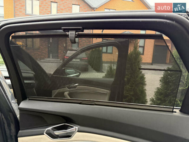 Серый Ауди E-Tron, объемом двигателя 0 л и пробегом 177 тыс. км за 27000 $, фото 34 на Automoto.ua