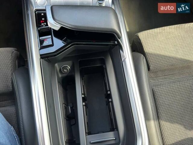 Серый Ауди E-Tron, объемом двигателя 0 л и пробегом 119 тыс. км за 33500 $, фото 40 на Automoto.ua