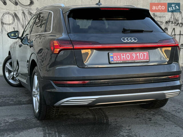 Ауді E-Tron 2020 у Львові на Automoto.ua Сірий Ауді E-Tron, об'ємом двигуна 0 л та пробігом 81 тис. км за 34920 $, фото 16 на Automoto.ua