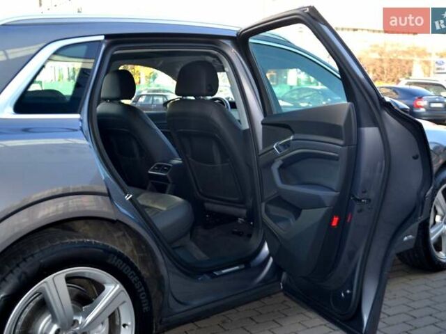 Серый Ауди E-Tron, объемом двигателя 0 л и пробегом 125 тыс. км за 23800 $, фото 185 на Automoto.ua