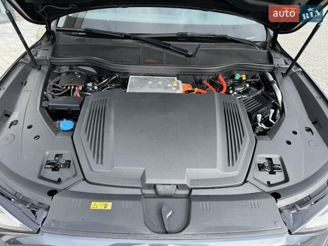 Ауди E-Tron 2020 в Тернополе на Automoto.ua Серый Ауди E-Tron, объемом двигателя 0 л и пробегом 126 тыс. км за 23900 $, фото 40 на Automoto.ua