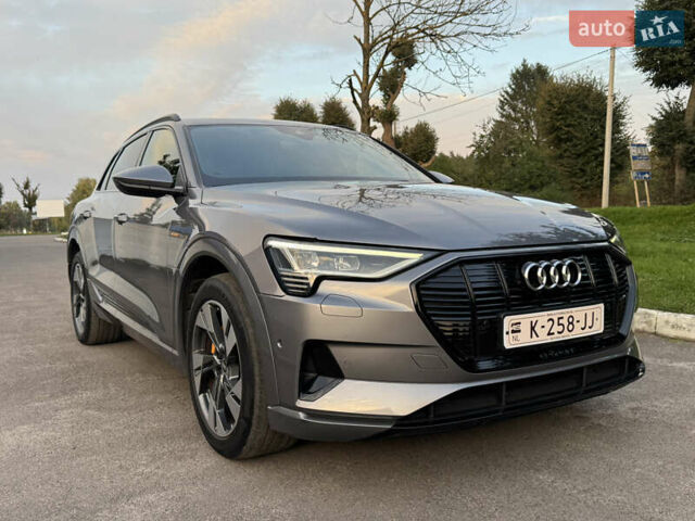 Сірий Ауді E-Tron, об'ємом двигуна 0 л та пробігом 180 тис. км за 21500 $, фото 10 на Automoto.ua