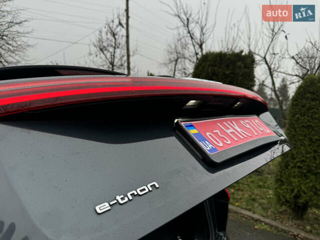 Серый Ауди E-Tron, объемом двигателя 0 л и пробегом 150 тыс. км за 23800 $, фото 58 на Automoto.ua