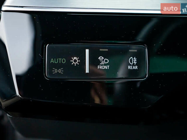 Сірий Ауді E-Tron, об'ємом двигуна 0 л та пробігом 82 тис. км за 39888 $, фото 95 на Automoto.ua