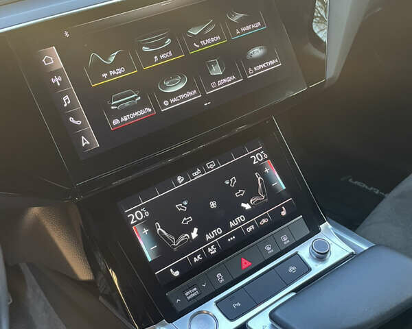 Сірий Ауді E-Tron, об'ємом двигуна 0 л та пробігом 153 тис. км за 28999 $, фото 39 на Automoto.ua