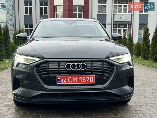 Сірий Ауді E-Tron, об'ємом двигуна 0 л та пробігом 143 тис. км за 30800 $, фото 2 на Automoto.ua