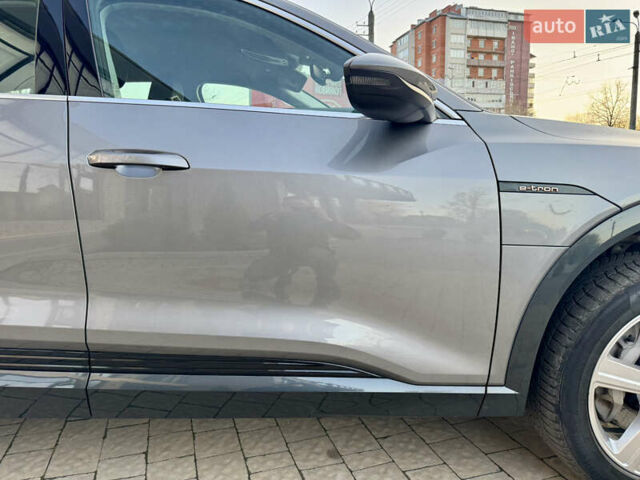 Сірий Ауді E-Tron, об'ємом двигуна 0 л та пробігом 143 тис. км за 27900 $, фото 24 на Automoto.ua