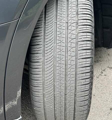 Сірий Ауді E-Tron, об'ємом двигуна 0 л та пробігом 78 тис. км за 29900 $, фото 14 на Automoto.ua