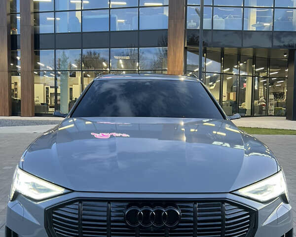 Сірий Ауді E-Tron, об'ємом двигуна 0 л та пробігом 104 тис. км за 32500 $, фото 15 на Automoto.ua