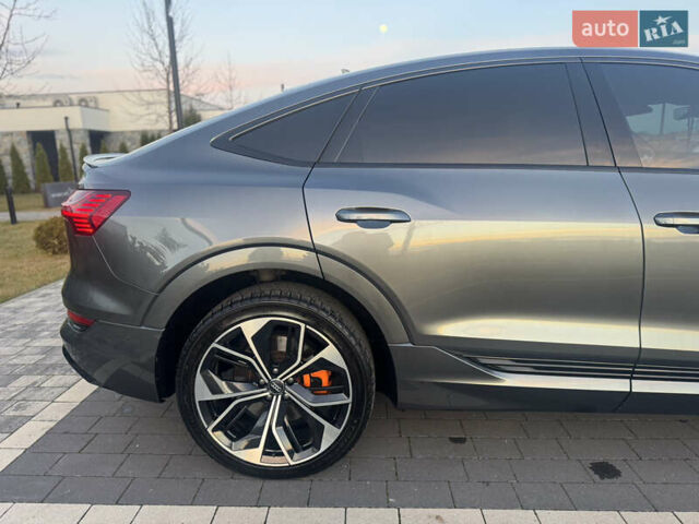 Сірий Ауді E-Tron, об'ємом двигуна 0 л та пробігом 140 тис. км за 37000 $, фото 14 на Automoto.ua
