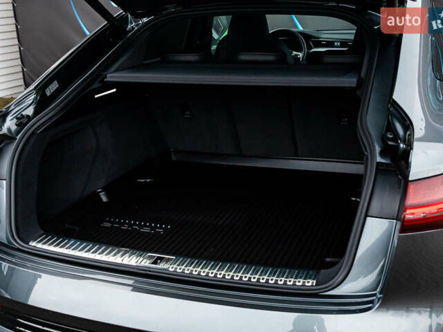 Сірий Ауді E-Tron, об'ємом двигуна 0 л та пробігом 82 тис. км за 39888 $, фото 50 на Automoto.ua