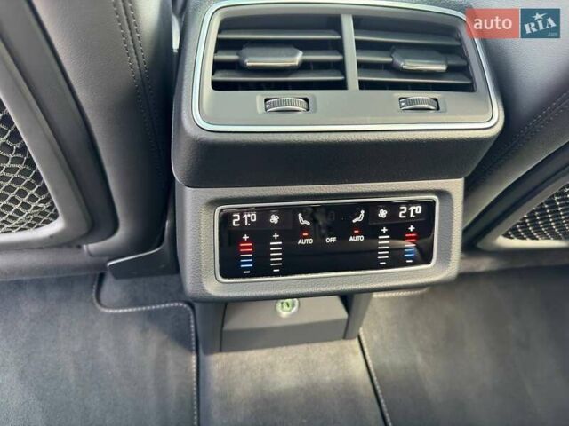 Серый Ауди E-Tron, объемом двигателя 0 л и пробегом 119 тыс. км за 33500 $, фото 39 на Automoto.ua