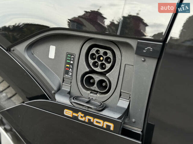 Серый Ауди E-Tron, объемом двигателя 0 л и пробегом 116 тыс. км за 29900 $, фото 19 на Automoto.ua
