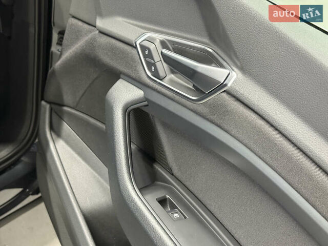 Серый Ауди E-Tron, объемом двигателя 0 л и пробегом 207 тыс. км за 20000 $, фото 54 на Automoto.ua