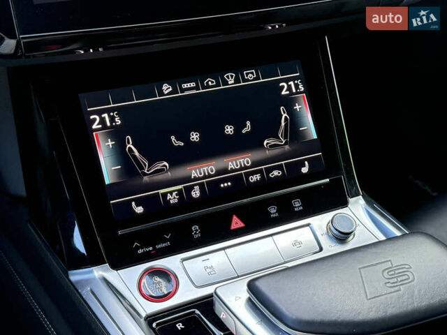 Серый Ауди E-Tron, объемом двигателя 0 л и пробегом 41 тыс. км за 44990 $, фото 46 на Automoto.ua