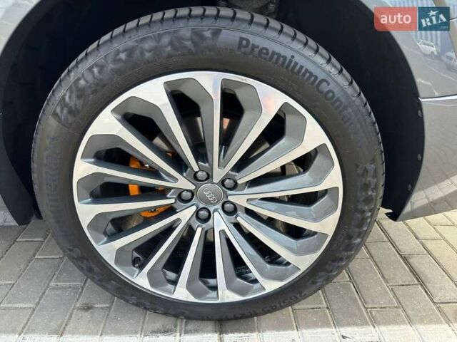 Серый Ауди E-Tron, объемом двигателя 0 л и пробегом 119 тыс. км за 33500 $, фото 14 на Automoto.ua