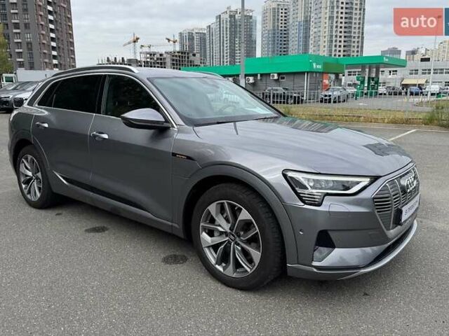 Серый Ауди E-Tron, объемом двигателя 0 л и пробегом 58 тыс. км за 37000 $, фото 111 на Automoto.ua