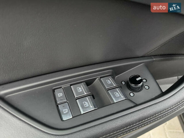 Ауди E-Tron 2020 в Тернополе на Automoto.ua Серый Ауди E-Tron, объемом двигателя 0 л и пробегом 126 тыс. км за 23900 $, фото 61 на Automoto.ua