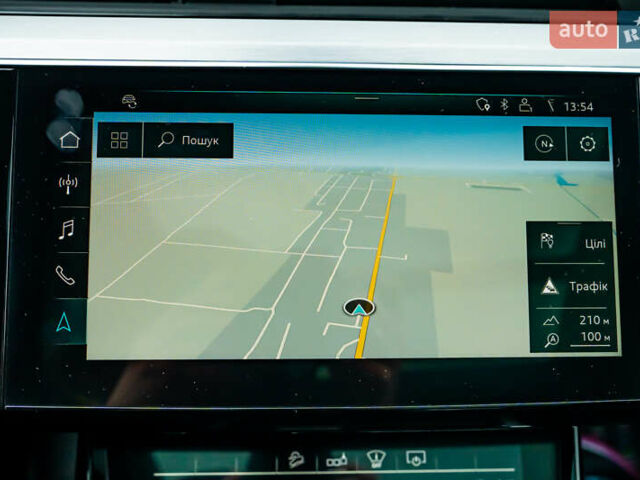Сірий Ауді E-Tron, об'ємом двигуна 0 л та пробігом 82 тис. км за 39888 $, фото 102 на Automoto.ua
