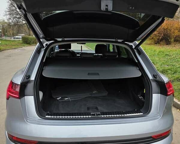 Серый Ауди E-Tron, объемом двигателя 0 л и пробегом 90 тыс. км за 36500 $, фото 15 на Automoto.ua