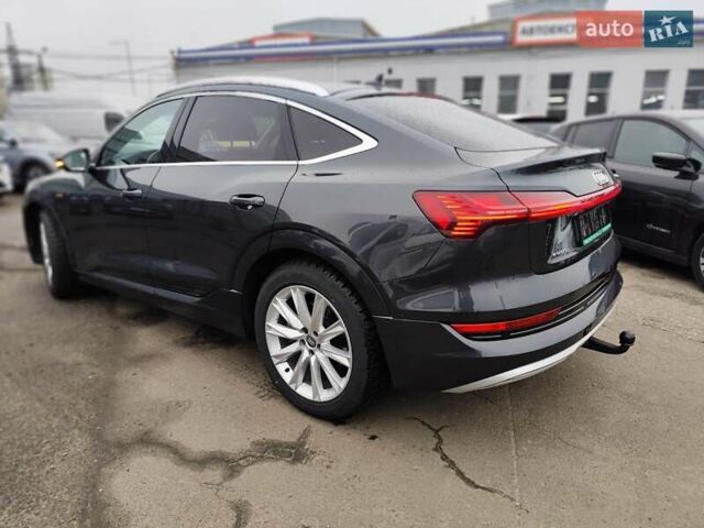 Серый Ауди E-Tron, объемом двигателя 0 л и пробегом 169 тыс. км за 33999 $, фото 25 на Automoto.ua