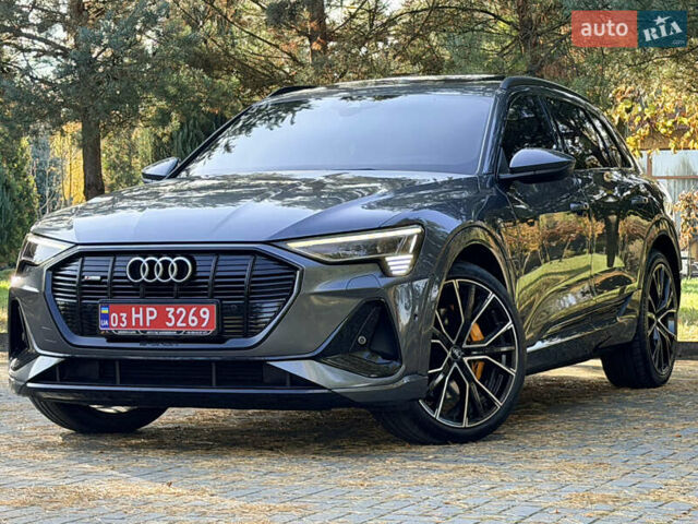 Ауді E-Tron 2020 у Дрогобичі на Automoto.ua Сірий Ауді E-Tron, об'ємом двигуна 0 л та пробігом 180 тис. км за 27990 $, фото 6 на Automoto.ua
