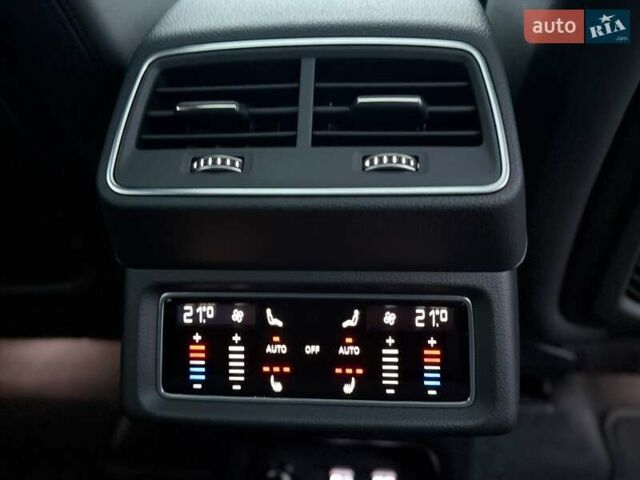 Серый Ауди E-Tron, объемом двигателя 0 л и пробегом 29 тыс. км за 38300 $, фото 19 на Automoto.ua