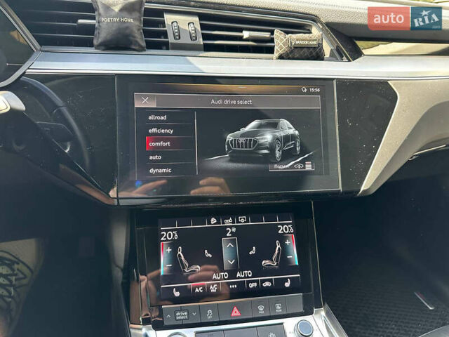 Серый Ауди E-Tron, объемом двигателя 0 л и пробегом 88 тыс. км за 28500 $, фото 16 на Automoto.ua