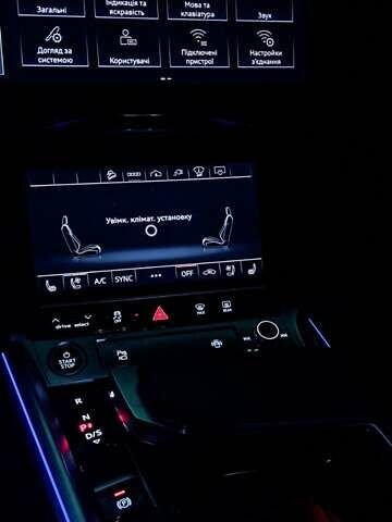 Серый Ауди E-Tron, объемом двигателя 0 л и пробегом 41 тыс. км за 37500 $, фото 50 на Automoto.ua