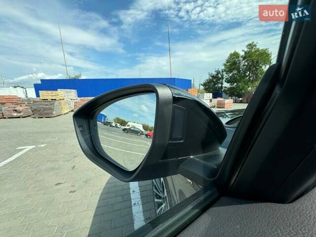 Серый Ауди E-Tron, объемом двигателя 0 л и пробегом 119 тыс. км за 33500 $, фото 36 на Automoto.ua