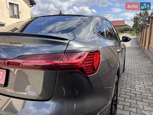 Серый Ауди E-Tron, объемом двигателя 0 л и пробегом 54 тыс. км за 35000 $, фото 7 на Automoto.ua