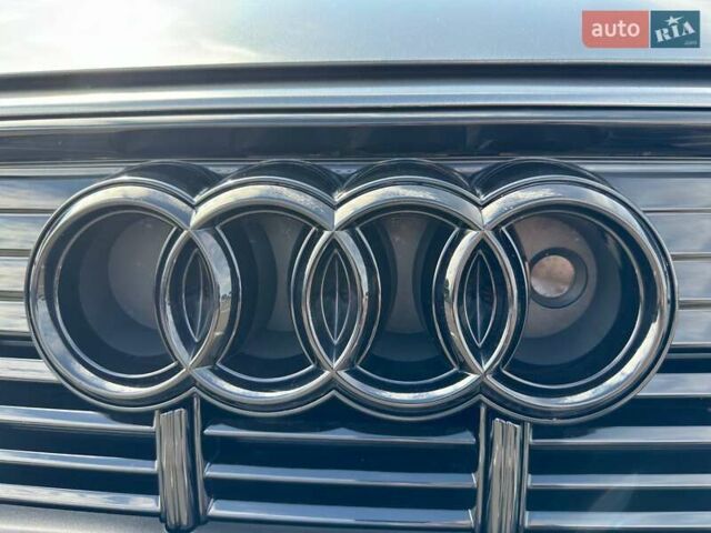 Серый Ауди E-Tron, объемом двигателя 0 л и пробегом 119 тыс. км за 33500 $, фото 12 на Automoto.ua