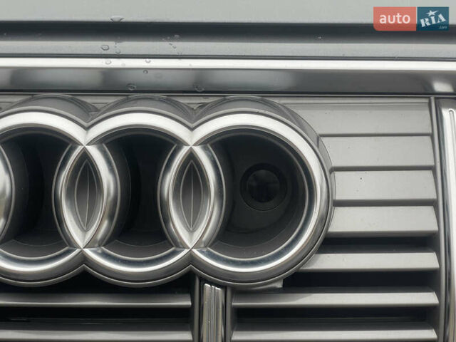 Серый Ауди E-Tron, объемом двигателя 0 л и пробегом 90 тыс. км за 34490 $, фото 37 на Automoto.ua
