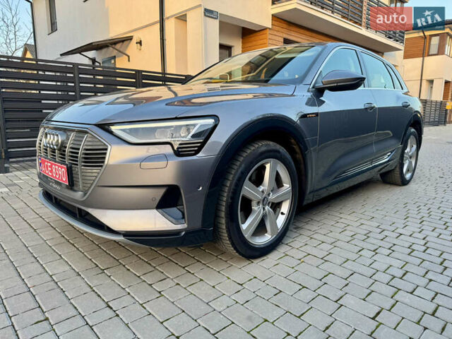 Сірий Ауді E-Tron, об'ємом двигуна 0 л та пробігом 143 тис. км за 27900 $, фото 25 на Automoto.ua