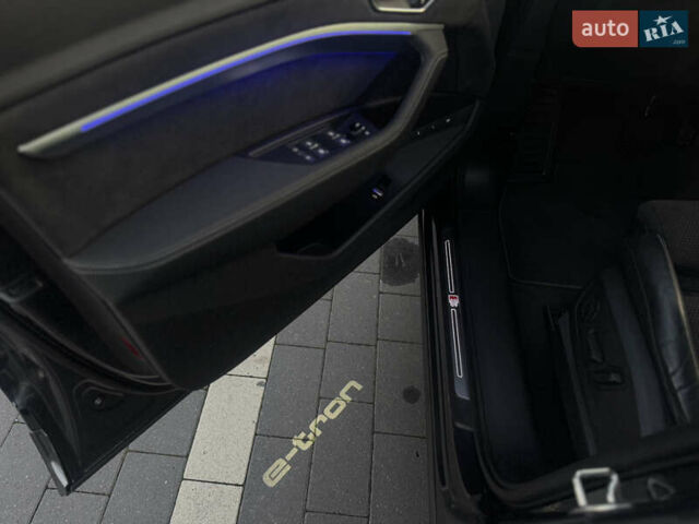 Сірий Ауді E-Tron, об'ємом двигуна 0 л та пробігом 140 тис. км за 37000 $, фото 36 на Automoto.ua