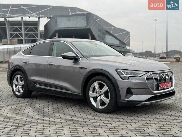 Серый Ауди E-Tron, объемом двигателя 0 л и пробегом 109 тыс. км за 30900 $, фото 17 на Automoto.ua