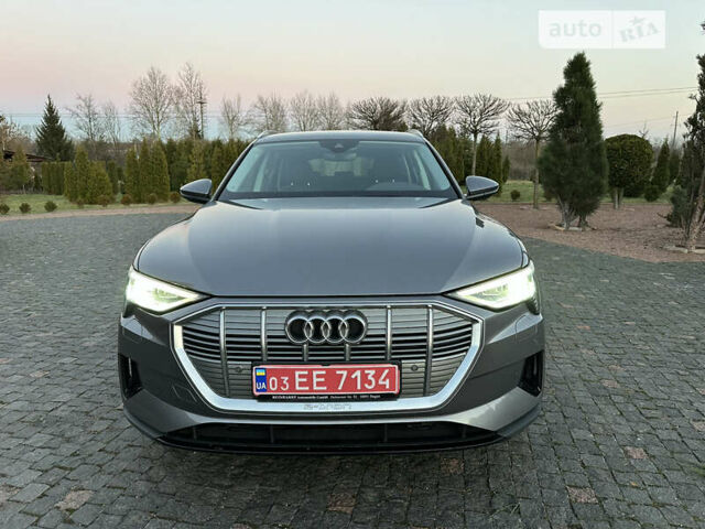 Сірий Ауді E-Tron, об'ємом двигуна 0 л та пробігом 58 тис. км за 33300 $, фото 57 на Automoto.ua