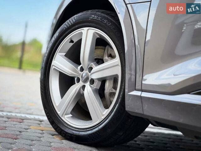 Сірий Ауді E-Tron, об'ємом двигуна 0 л та пробігом 170 тис. км за 25600 $, фото 3 на Automoto.ua