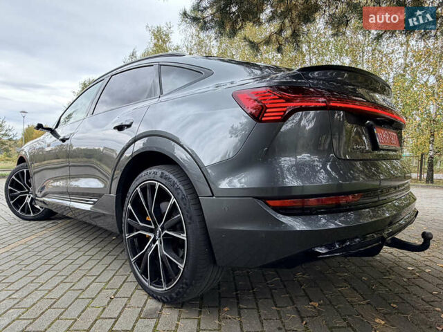 Ауді E-Tron 2020 у Дрогобичі на Automoto.ua Сірий Ауді E-Tron, об'ємом двигуна 0 л та пробігом 160 тис. км за 33900 $, фото 13 на Automoto.ua