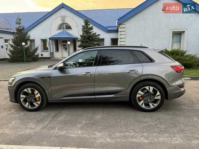Сірий Ауді E-Tron, об'ємом двигуна 0 л та пробігом 180 тис. км за 21500 $, фото 7 на Automoto.ua
